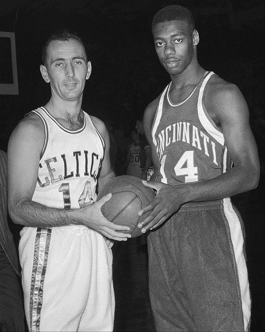 的后卫弗雷 的后卫弗雷