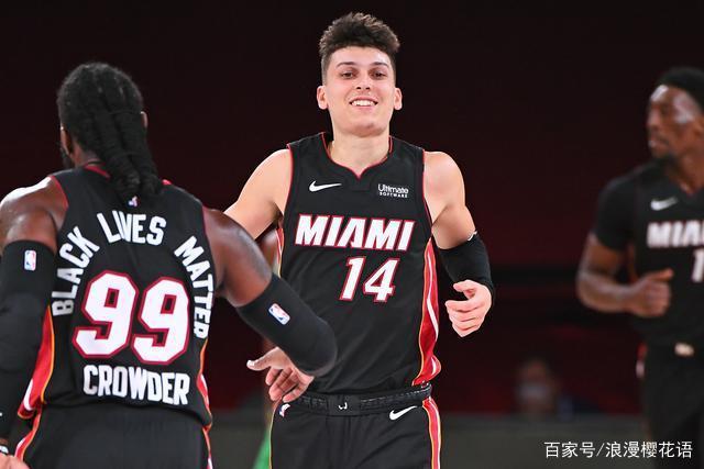 也在国际比 也在国际比