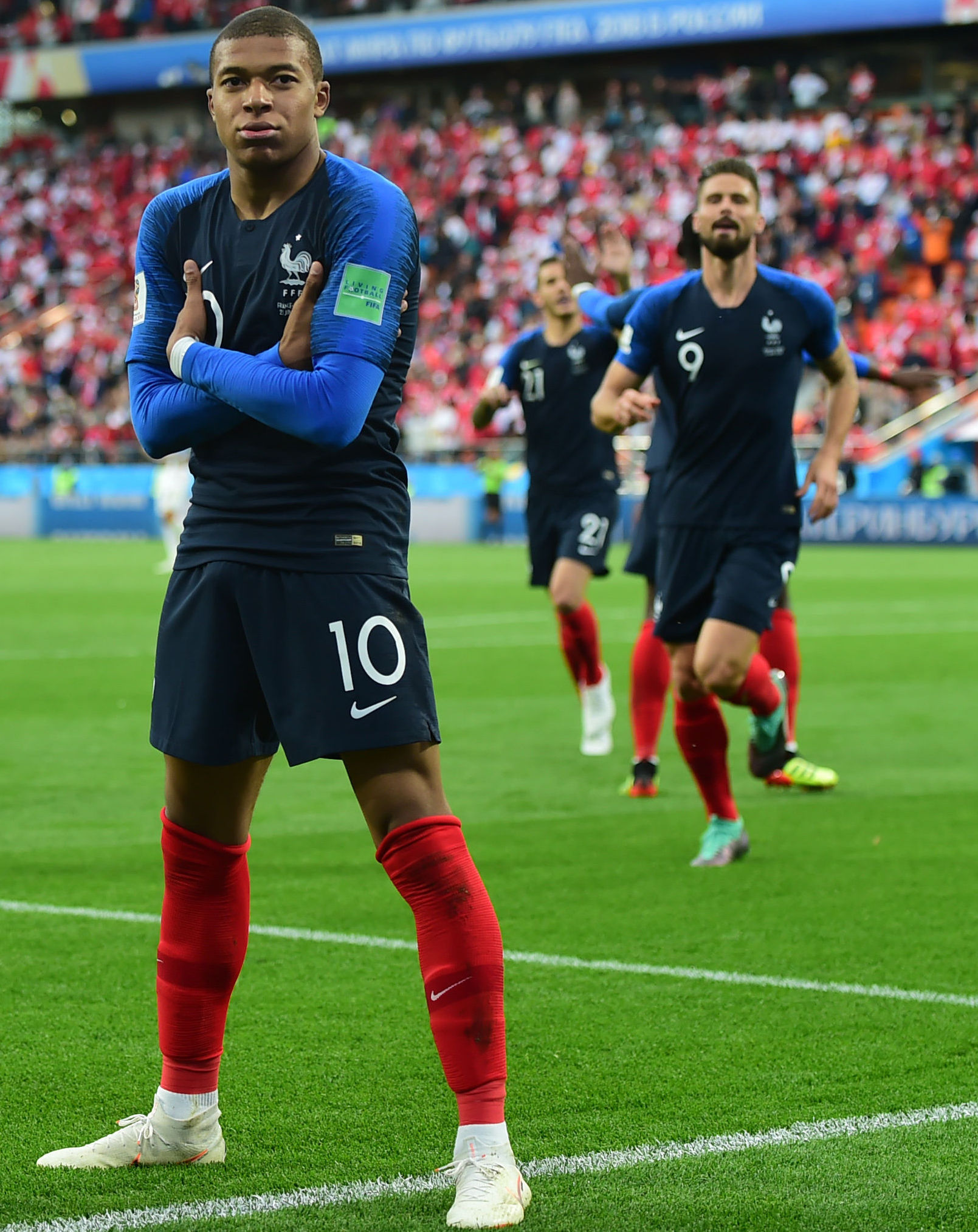 不够果决 不够果决