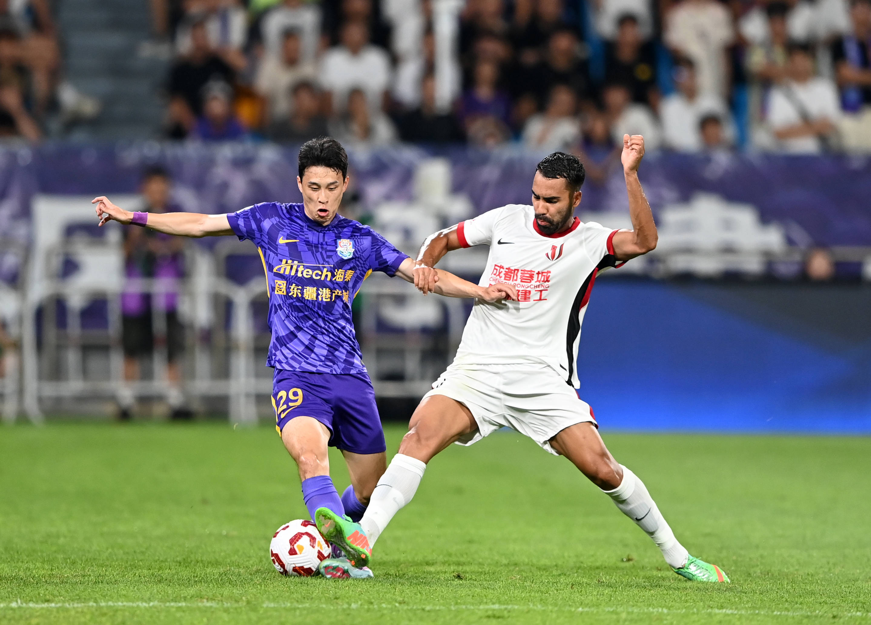 他们正努力 他们正努力