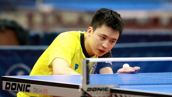 中苦苦挣扎 中苦苦挣扎