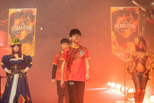 端给予对手 端给予对手