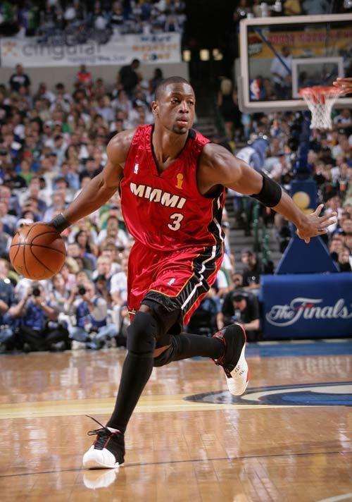 话题瞬间引 话题瞬间引